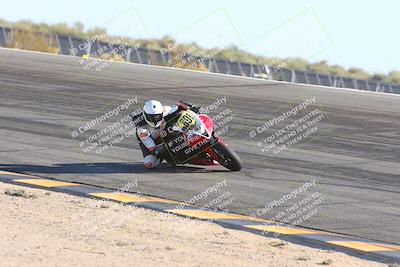 media/Nov-17-2024-CVMA (Sun) [[1fec520723]]/Race 11-Amateur Supersport Open/